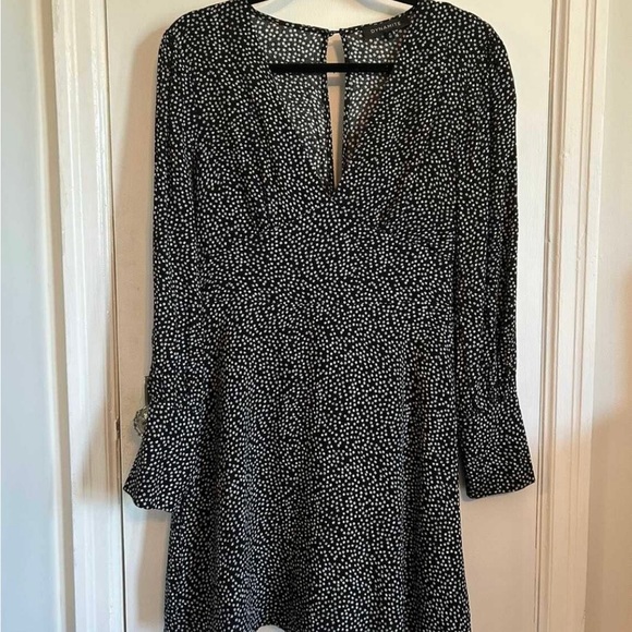 Dynamite Floral Mini Dress - Picture 3 of 3